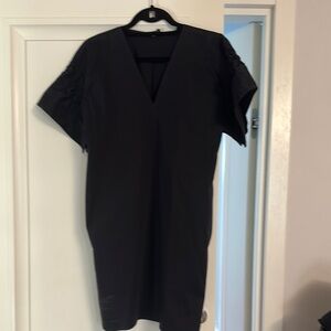 Black V-Neck Dress with Short Sleeves